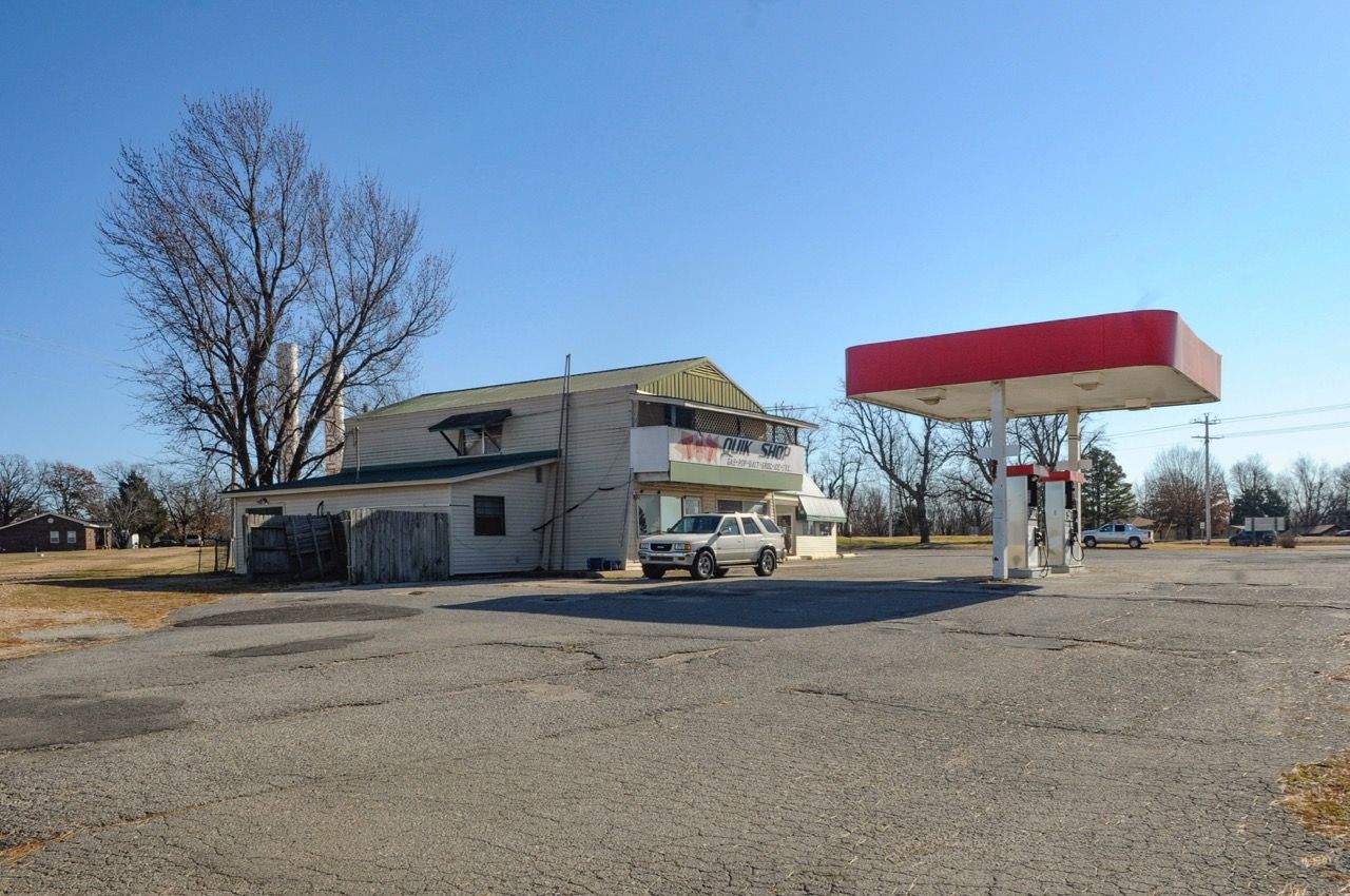 1110 E Tulsa Ave, Kansas, OK 74347